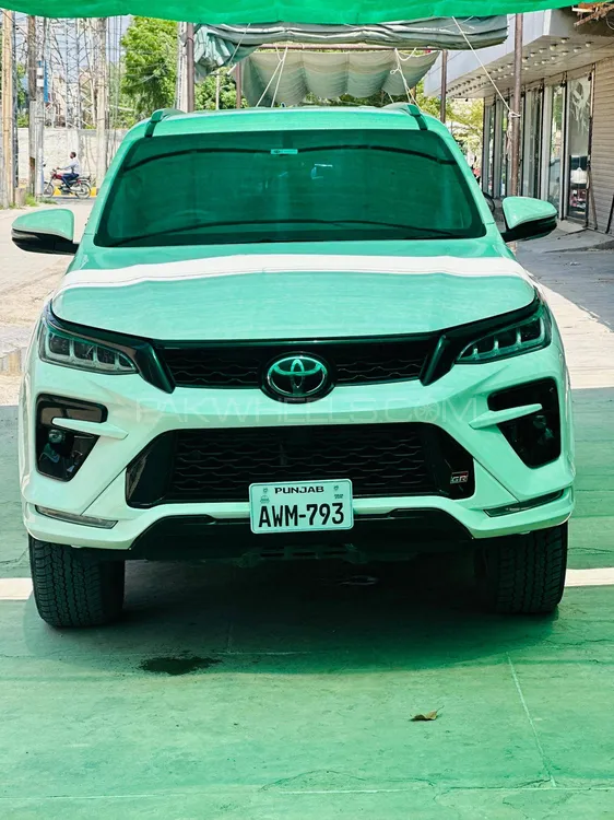 ٹویوٹا فورچیونر 2025 for Sale in ملتان Image-1