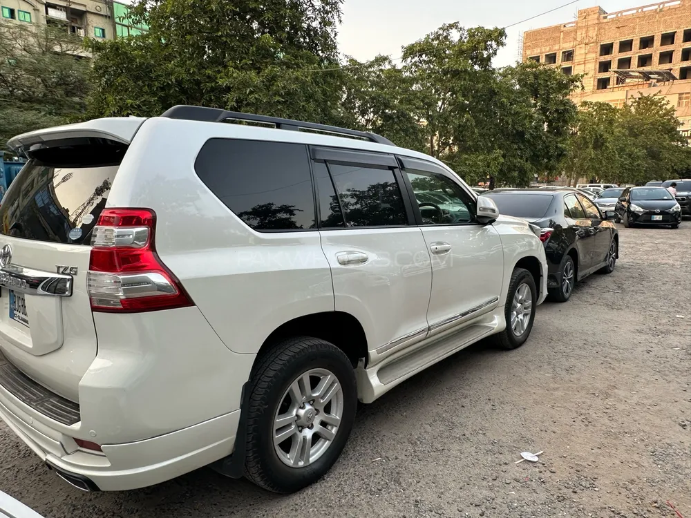 Toyota Prado 2012 for Sale in Islamabad Image-1