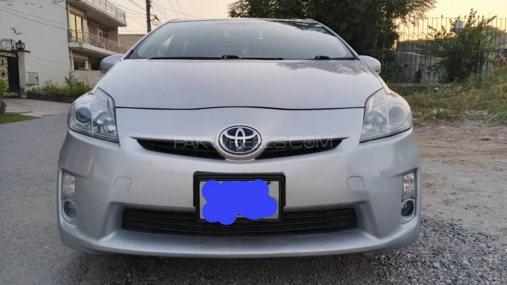 Toyota Prius 2011 for Sale in Islamabad Image-1