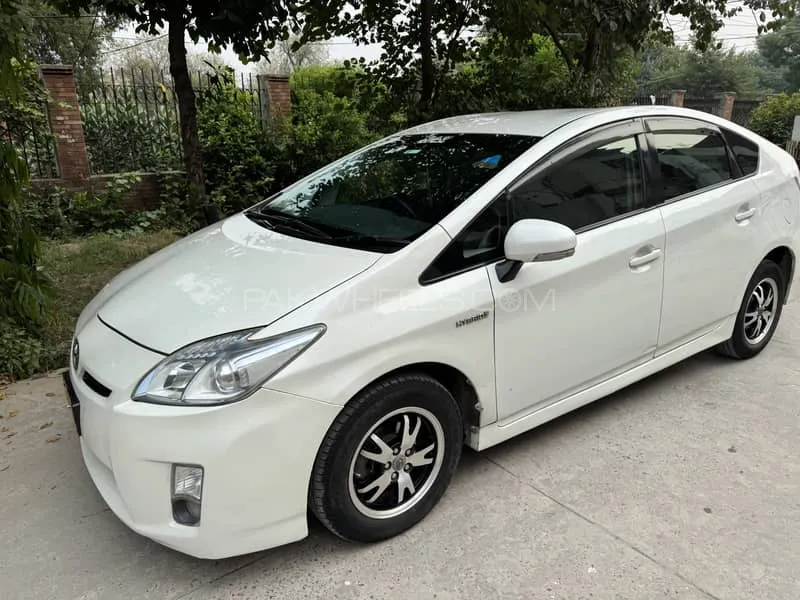 Toyota Prius 2010 for Sale in Faisalabad Image-1