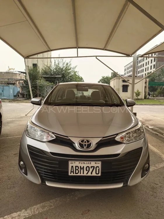 Toyota Yaris Sedan 2020 for Sale in Lahore Image-1
