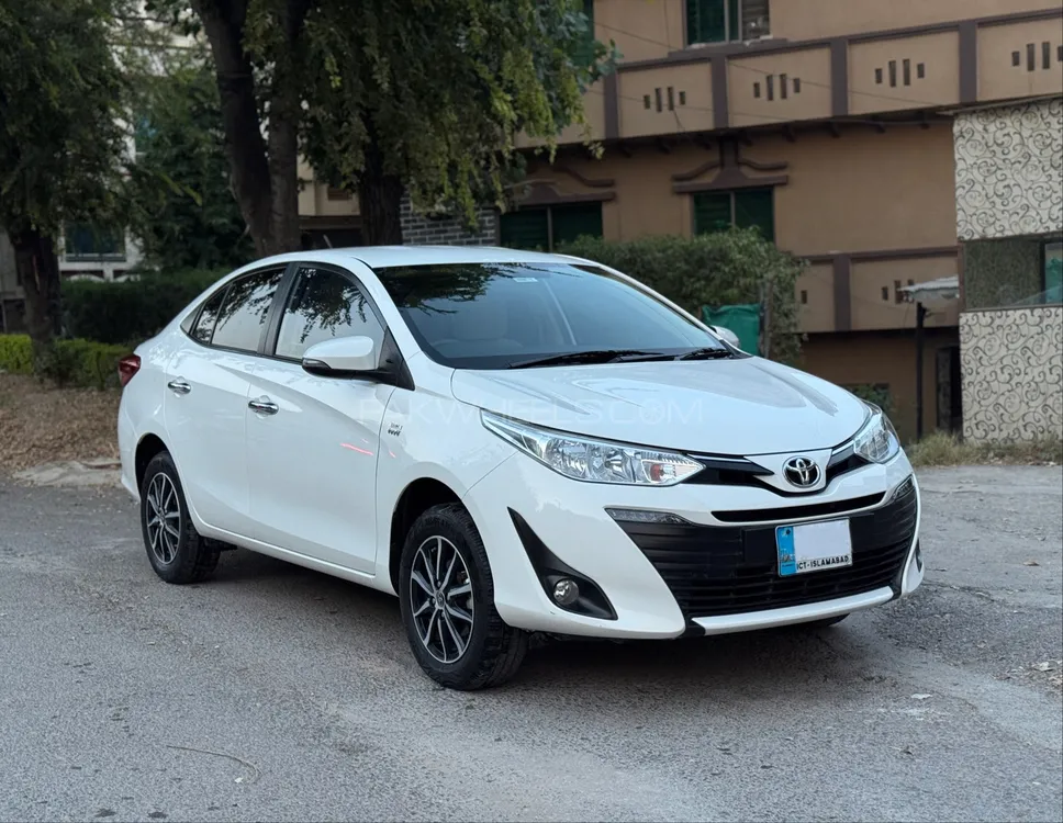ٹویوٹا یارس سیڈان 2021 for Sale in اسلام آباد Image-1