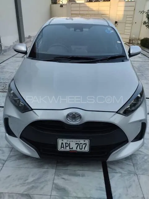 Toyota Yaris Hatchback 2020 for Sale in Karachi Image-1