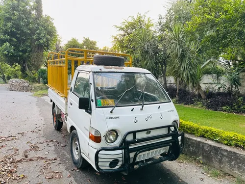 Hyundai Shehzore 2004