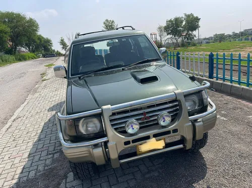 Mitsubishi Pajero Exceed 2.8D 1997