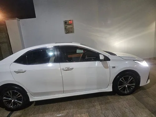 Toyota Corolla Altis Grande CVT-i 1.8 2020