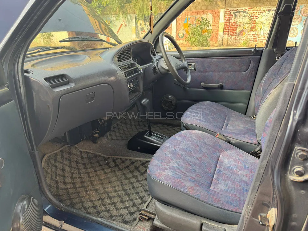 Daihatsu Cuore 2011 for Sale in Karachi Daihatsu Cuore 2011 for Sale in Karachi Image-3