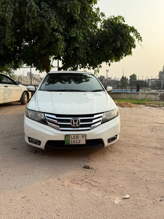 Honda City 2017 for Sale in Faisalabad Image-1
