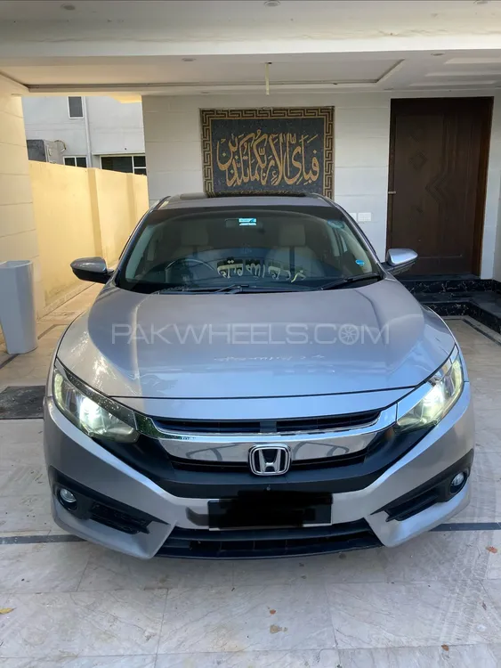 Honda Civic 2017 for Sale in Lahore Image-1
