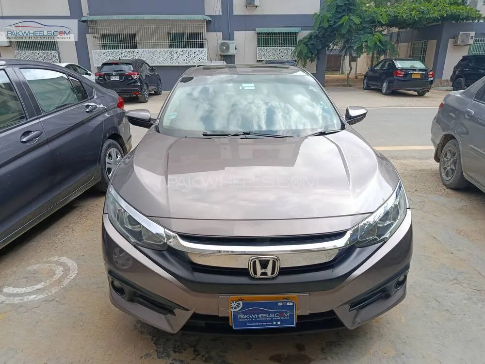Honda Civic 2018 for Sale in Karachi Image-1