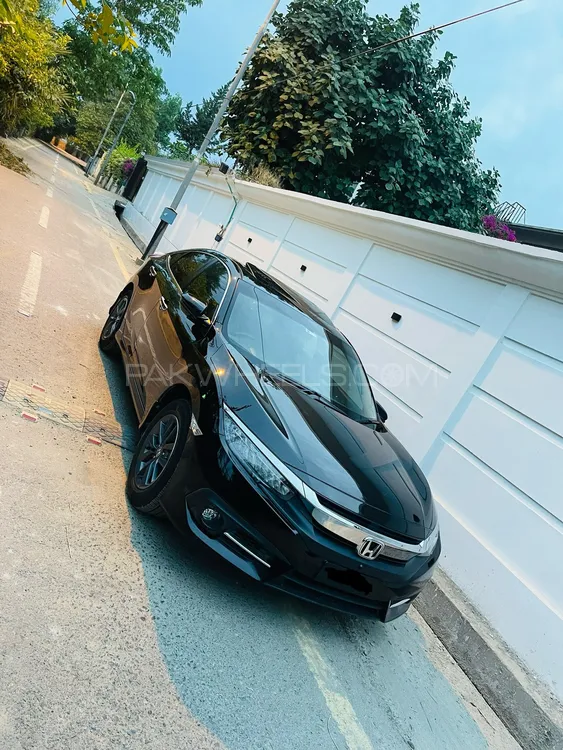 Honda Civic 2019 for Sale in Peshawar Image-1