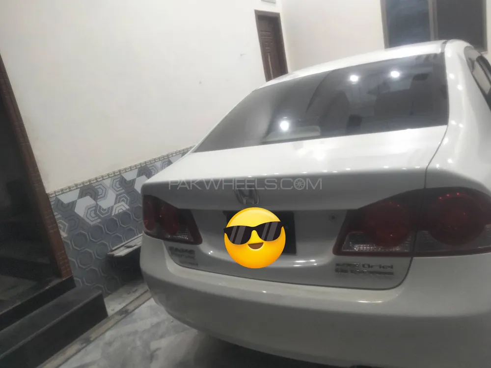 Honda Civic 2010 for Sale in Faisalabad Image-1