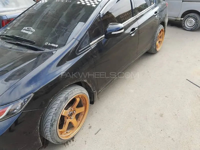 Honda Civic 2012 for Sale in Karachi Image-1