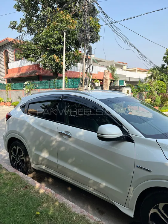 Honda Vezel 2016 for Sale in Islamabad Honda Vezel 2016 for Sale in Islamabad Image-2