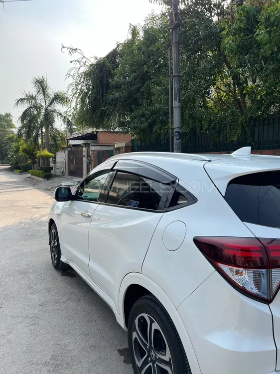Honda Vezel 2016 for Sale in Islamabad Honda Vezel 2016 for Sale in Islamabad Image-5