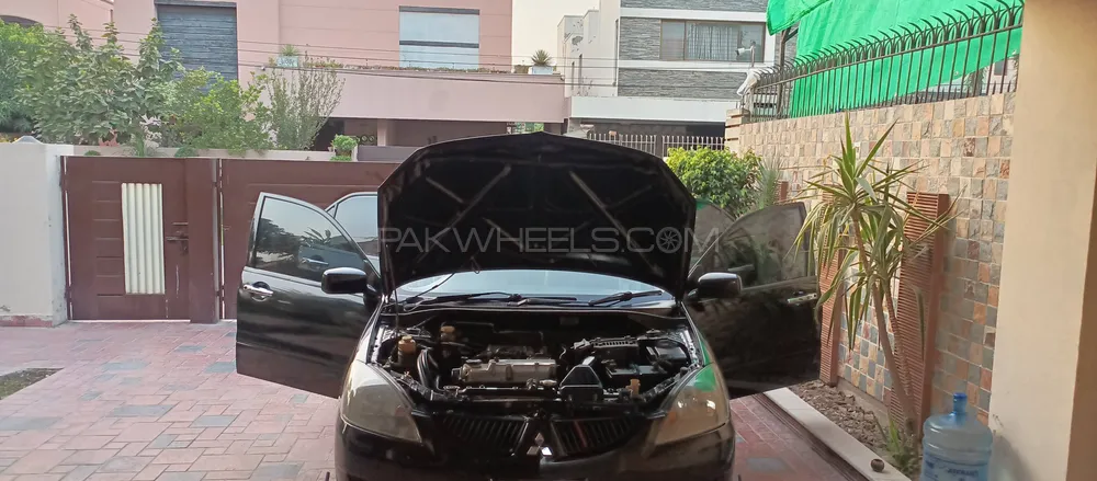 Mitsubishi Lancer 2006 for Sale in Lahore Image-1