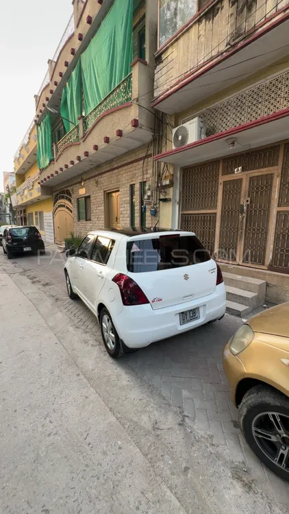Suzuki Swift 2015 for Sale in Rawalpindi Image-1