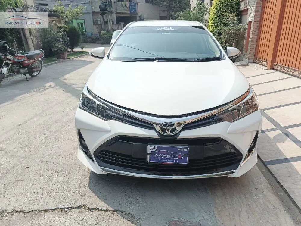 Toyota Corolla 2025 for Sale in Lahore Image-1