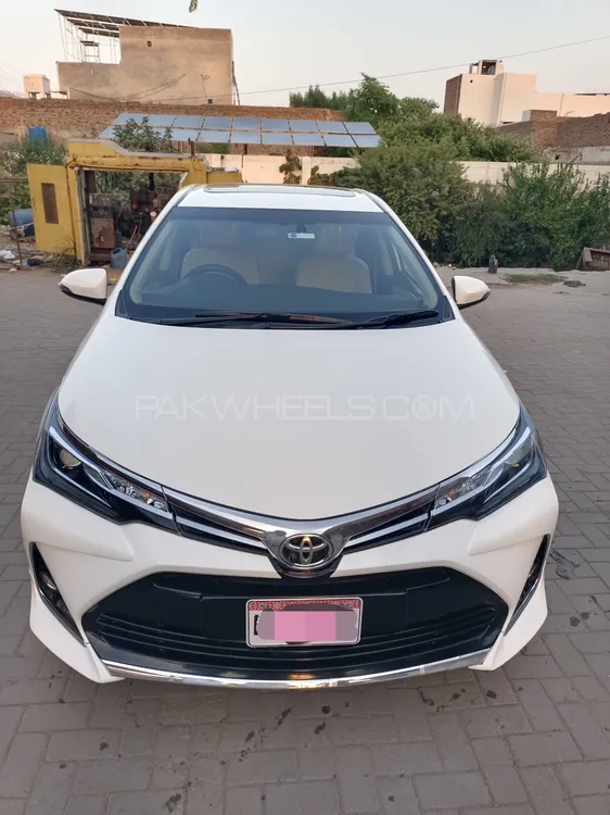 Toyota Corolla 2021 for Sale in Rahim Yar Khan Image-1