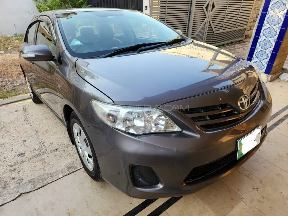 Toyota Corolla 2013 for Sale in Multan Image-1