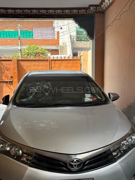 Toyota Corolla 2016 for Sale in Sargodha Image-1