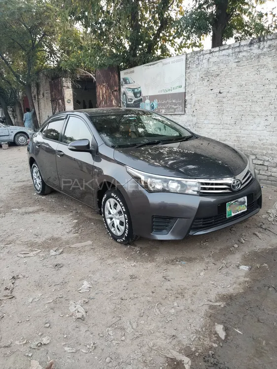 Toyota Corolla 2017 for Sale in Mardan Image-1