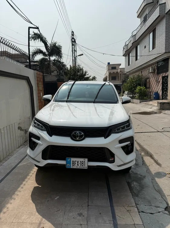 Toyota Fortuner 2025 for Sale in Gujranwala Image-1