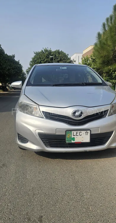 Toyota Vitz 2014 for Sale in Lahore Image-1
