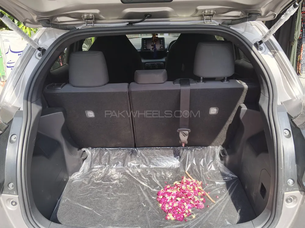 Toyota Yaris Hatchback 2023 for Sale in Attock Toyota Yaris Hatchback 2023 for Sale in Attock Image-16