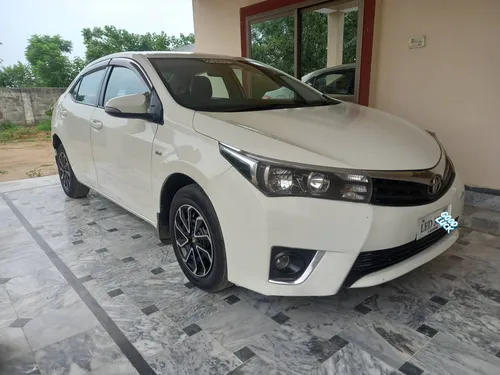 Toyota Corolla GLi 1.3 VVTi 2015