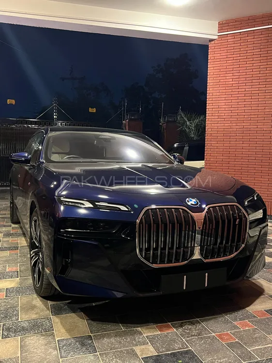 BMW 7 Series 2023 for Sale in Lahore Image-1