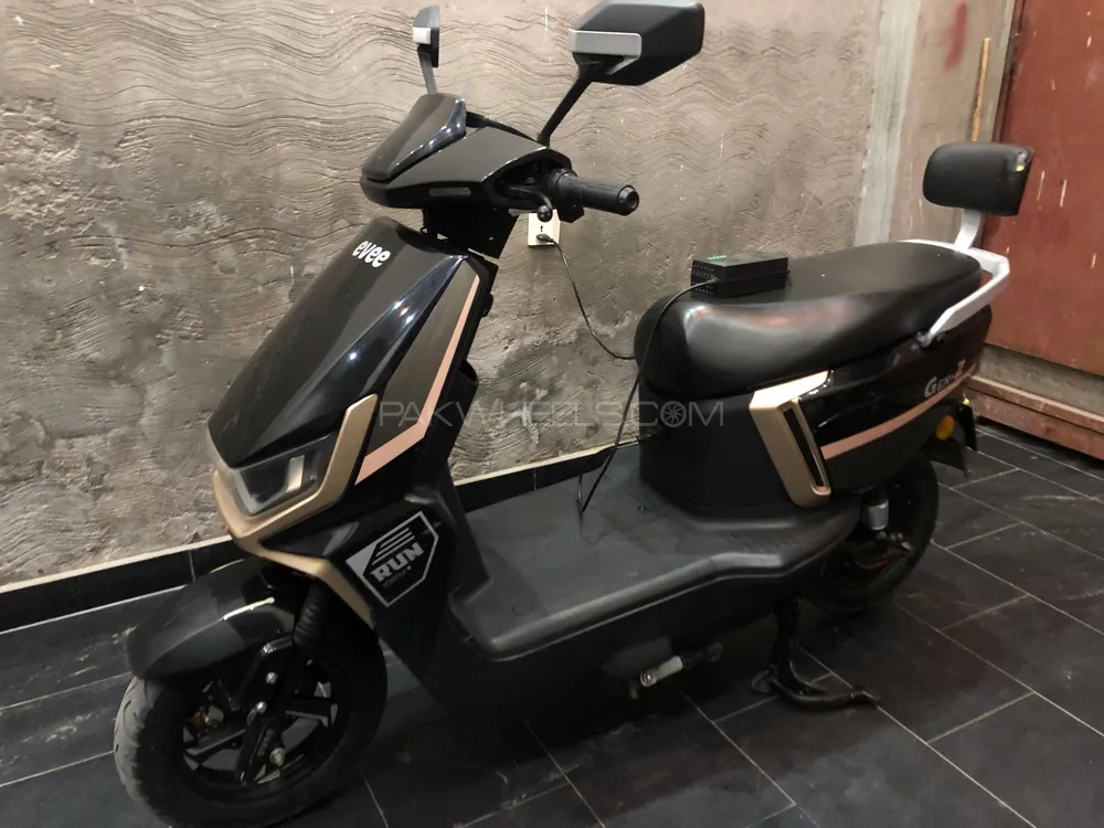 Evee Gen-Z 2024 for Sale Image-1