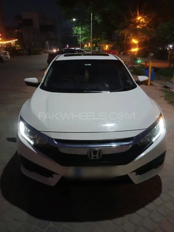 Honda Civic 2018 for Sale in Faisalabad Image-1