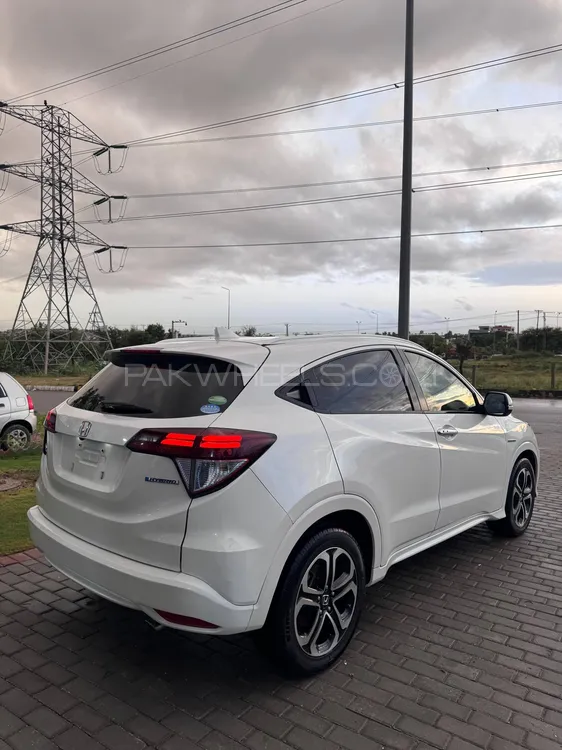 Honda Vezel 2015 for Sale in Islamabad Honda Vezel 2015 for Sale in Islamabad Image-5