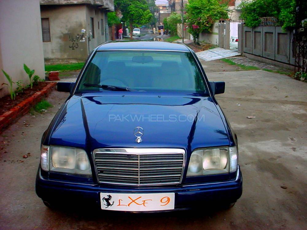 Mercedes Benz E Class E300 1998 for sale in Lahore | PakWheels