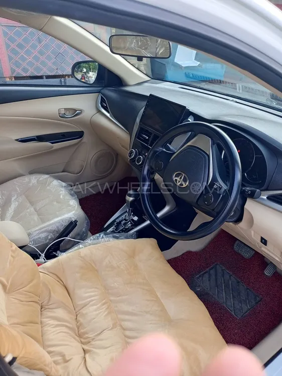 Toyota Auris 2024 for Sale in Lahore Toyota Auris 2024 for Sale in Lahore Image-2
