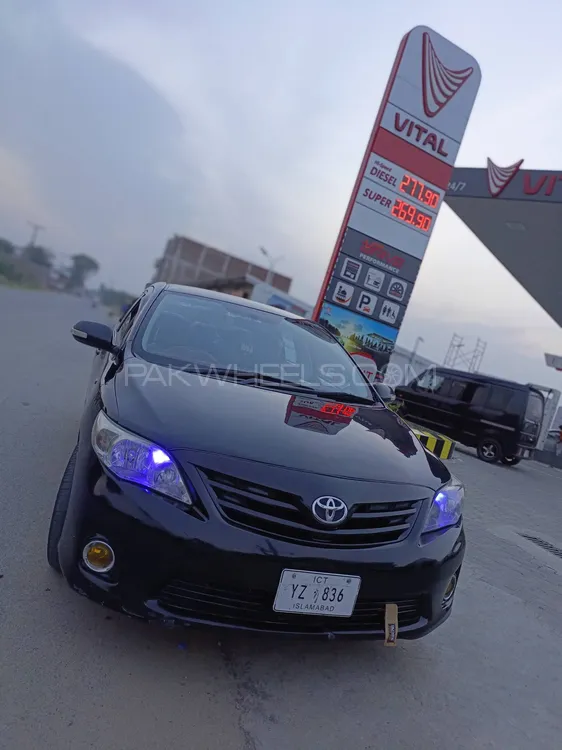 Toyota Corolla 2013 for Sale in Gujrat Image-1