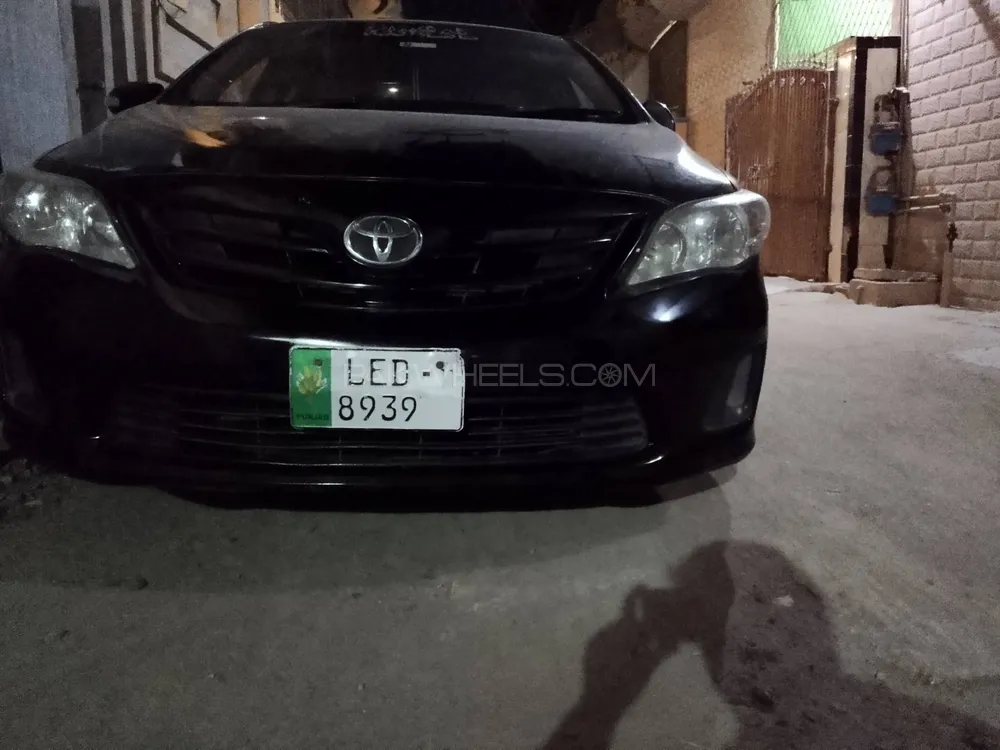 Toyota Corolla 2011 for Sale in Bhalwal Image-1