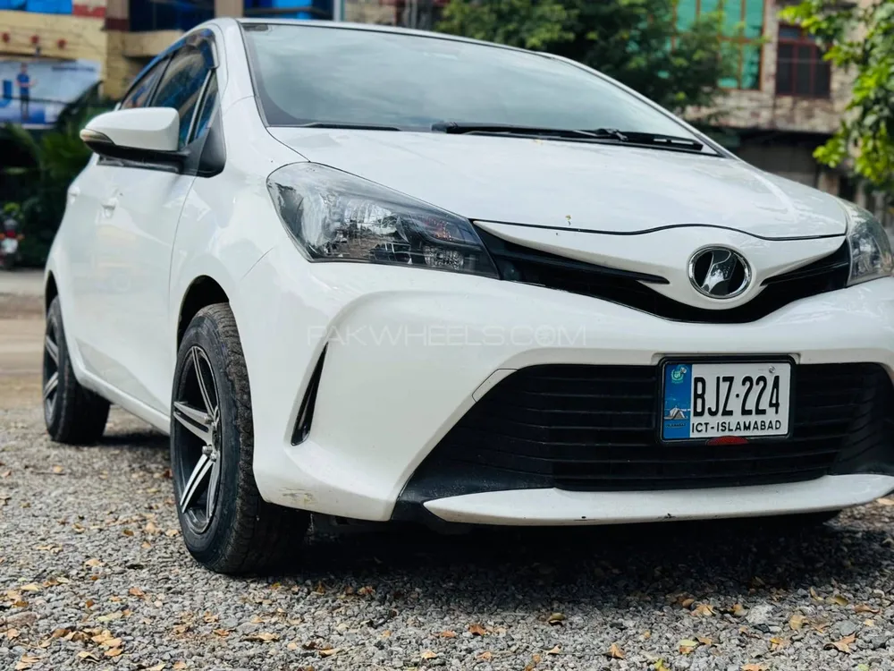 Toyota Vitz 2014 for Sale in Islamabad Toyota Vitz 2014 for Sale in Islamabad Image-2