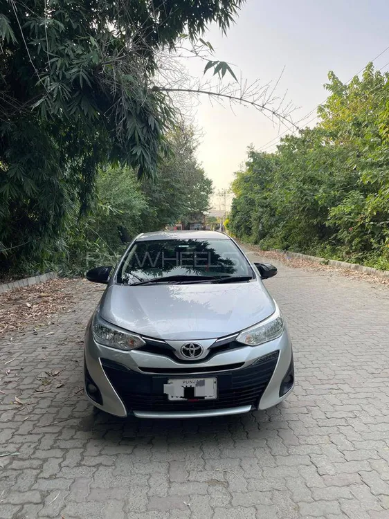 Toyota Yaris Sedan 2021 for Sale in Lahore Image-1