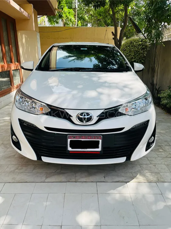 Toyota Yaris Sedan 2022 for Sale in Karachi Image-1