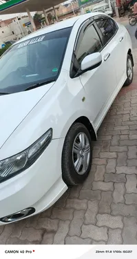Honda City 1.3 i-VTEC 2013