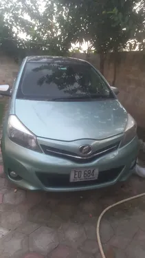 Toyota Vitz F Smile Edition 1.0 2011