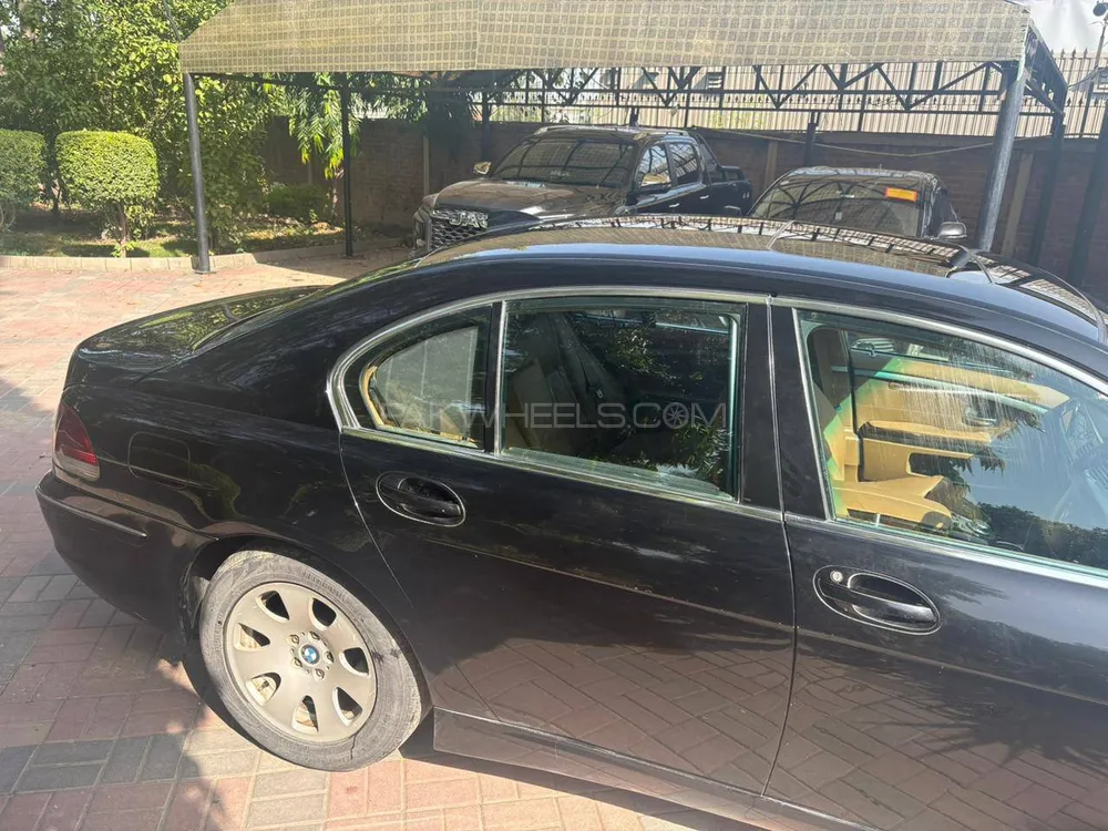 بی ایم ڈبلیو 7 سیریز 2005 for Sale in لاہور بی ایم ڈبلیو 7 سیریز 2005 for Sale in لاہور Image-5