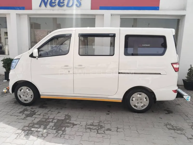 Changan Karvaan 2025 for Sale in Gujrat Changan Karvaan 2025 for Sale in Gujrat Image-3