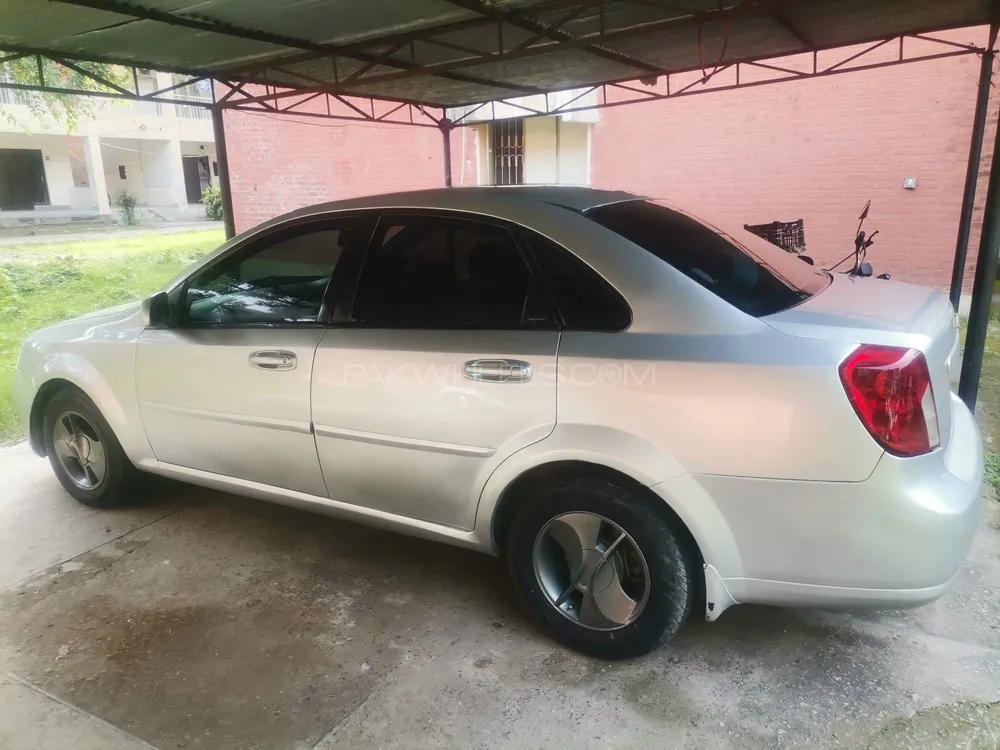Chevrolet Optra 2005 for Sale in Gujranwala Image-1