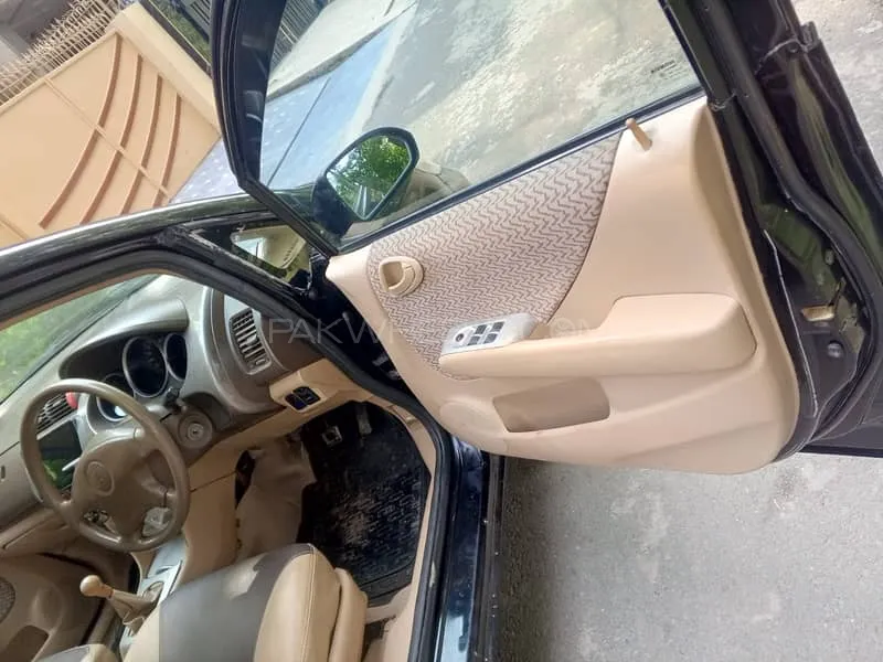 Honda City 2004 for Sale in Lahore Image-1
