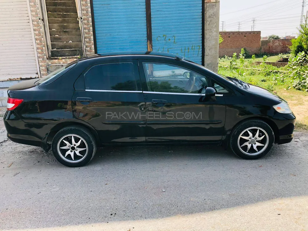 Honda City 2004 for Sale in Lahore Image-1