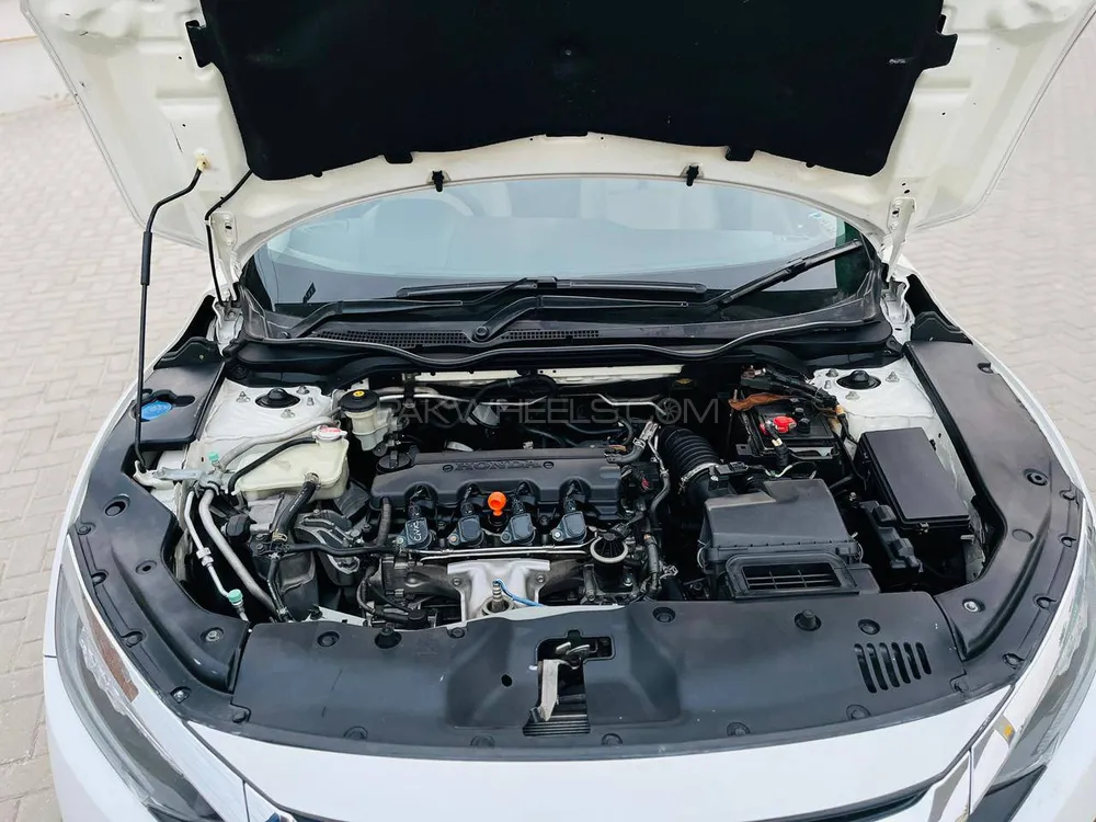 Honda Civic 2021 for Sale in Multan Honda Civic 2021 for Sale in Multan Image-5