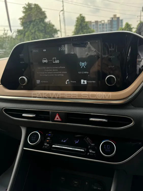 Hyundai Sonata 2022 for Sale in Lahore Hyundai Sonata 2022 for Sale in Lahore Image-3